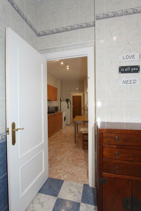 Apartamento Ollerias Malaga Zewnętrze zdjęcie