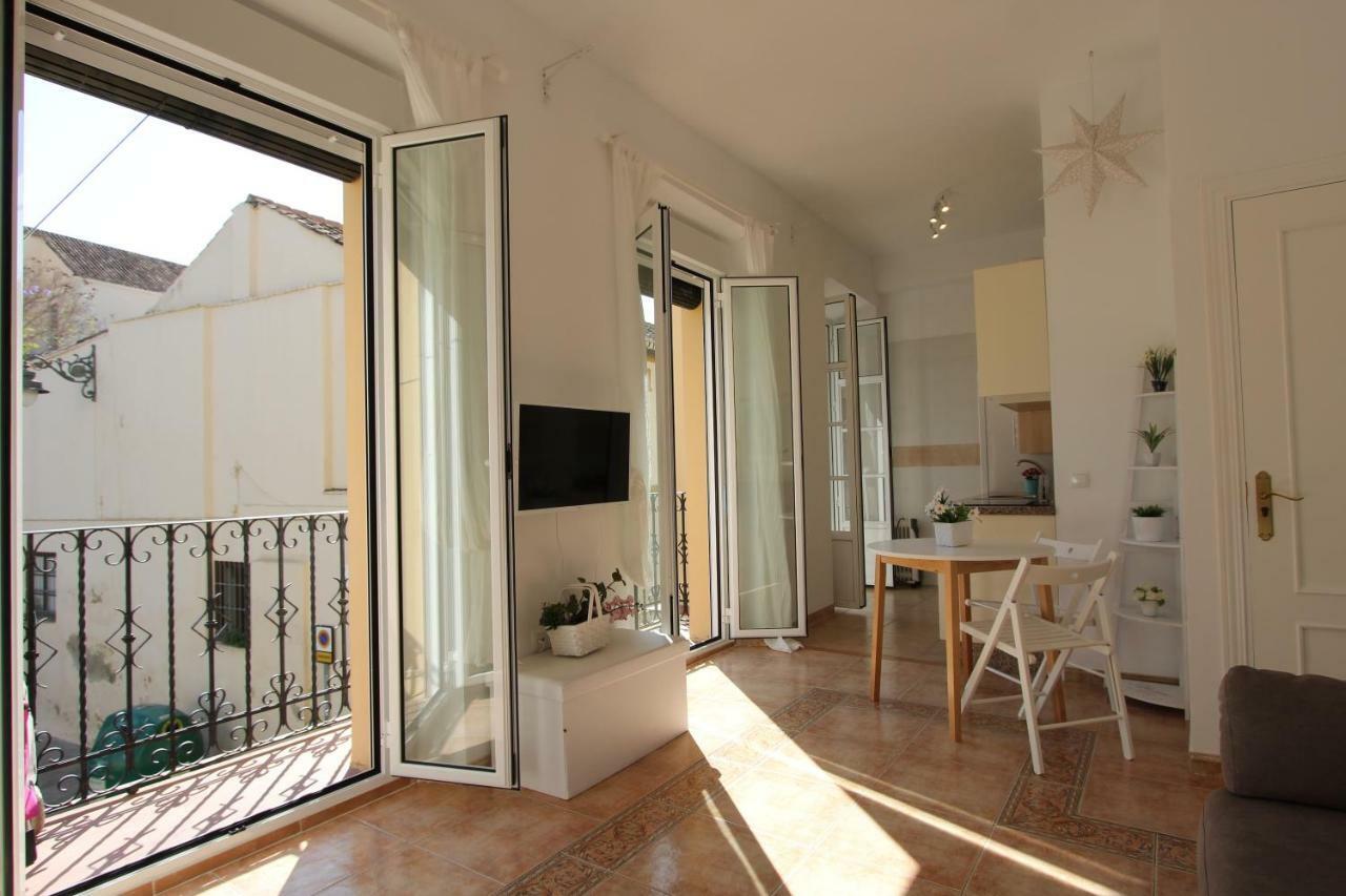 Apartamento Ollerias Malaga Zewnętrze zdjęcie