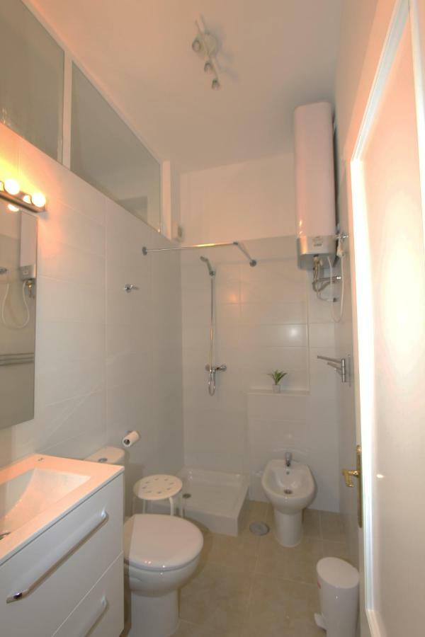 Apartamento Ollerias Malaga Zewnętrze zdjęcie